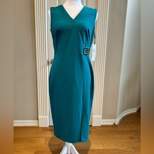 NWT Calvin Klein Side-Slit Sheath Dress with V-Neck & Logo Detail at Waist Sz 4